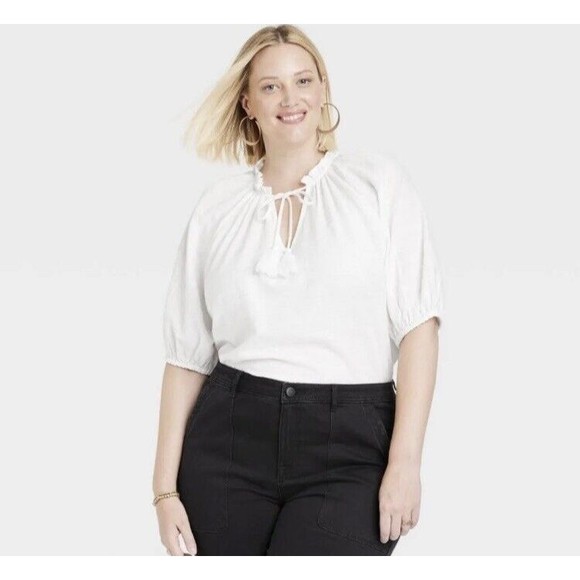knox rose Women's Plus Puff Elbow Sleeve Top white eyelit top size 2X NWT - Picture 1 of 10